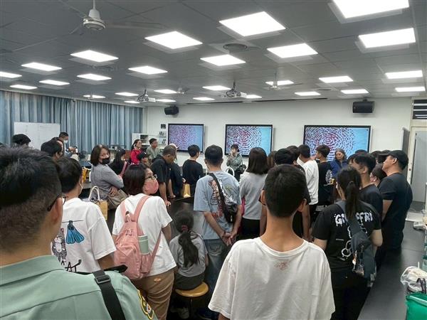 本校114年11月2日校園參訪活動, 共8張圖片
