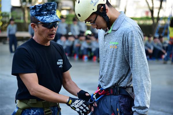 高、國中部110年班公民訓練暨童軍露營活動